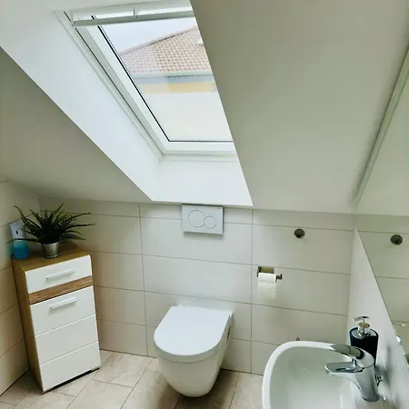 Modern Wohnen Mit Smarttv, Arbeitsplatz Und Kueche Appartamento Bad Oeynhausen