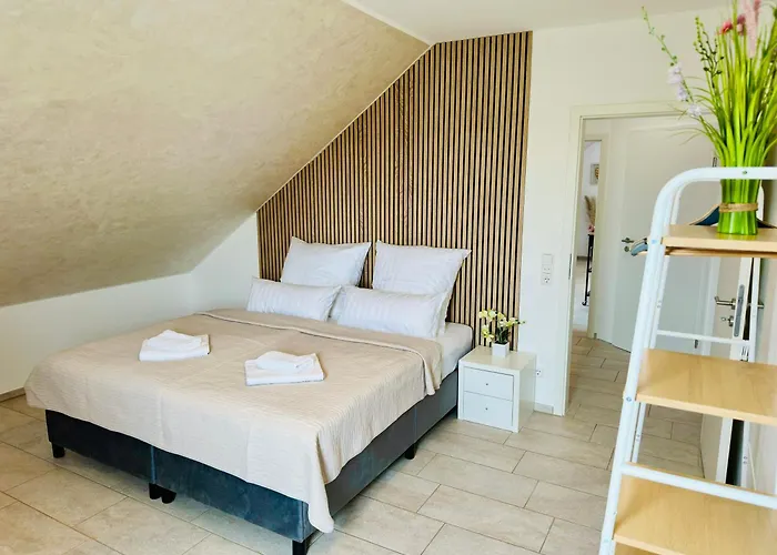 Modern Wohnen Mit Smarttv, Arbeitsplatz Und Kueche Apartman Bad Oeynhausen