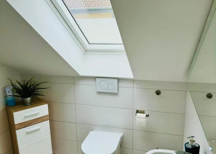 Modern Wohnen Mit Smarttv, Arbeitsplatz Und Kueche Apartman Bad Oeynhausen