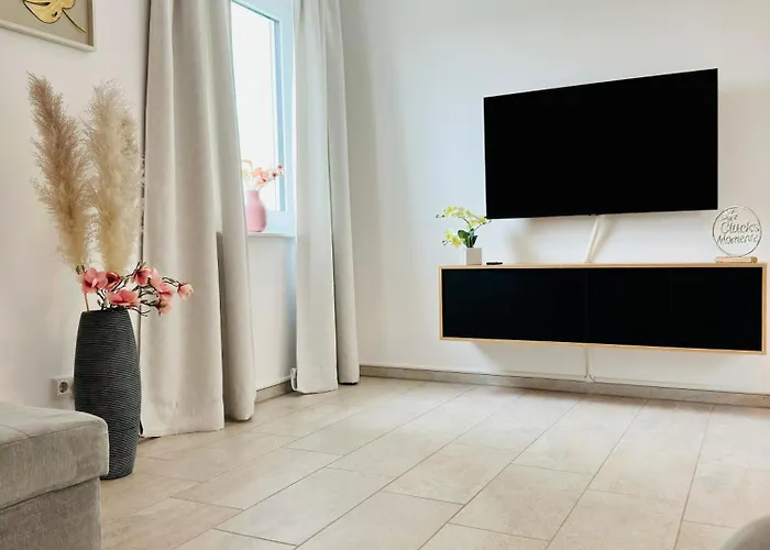 Apartman Modern Wohnen Mit Smarttv, Arbeitsplatz Und Kueche